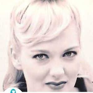 Meet your Posher, Leslie